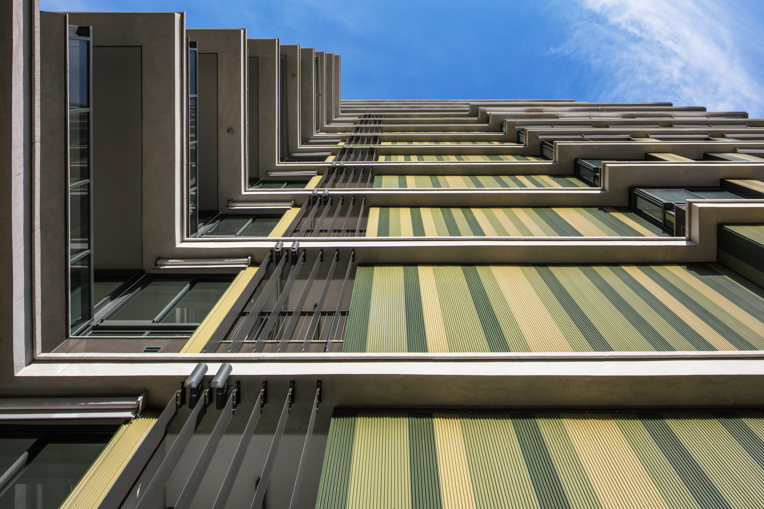 Revestimento metálico