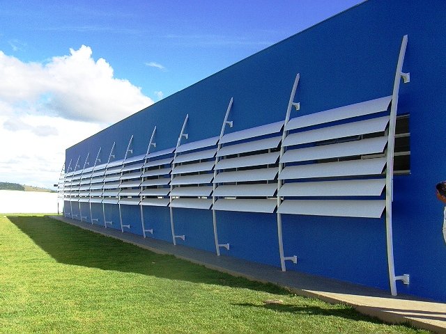 Brise Metálico Asa de Avião - AA350 - Refax