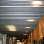 Forro Metálico Vertical - Refax